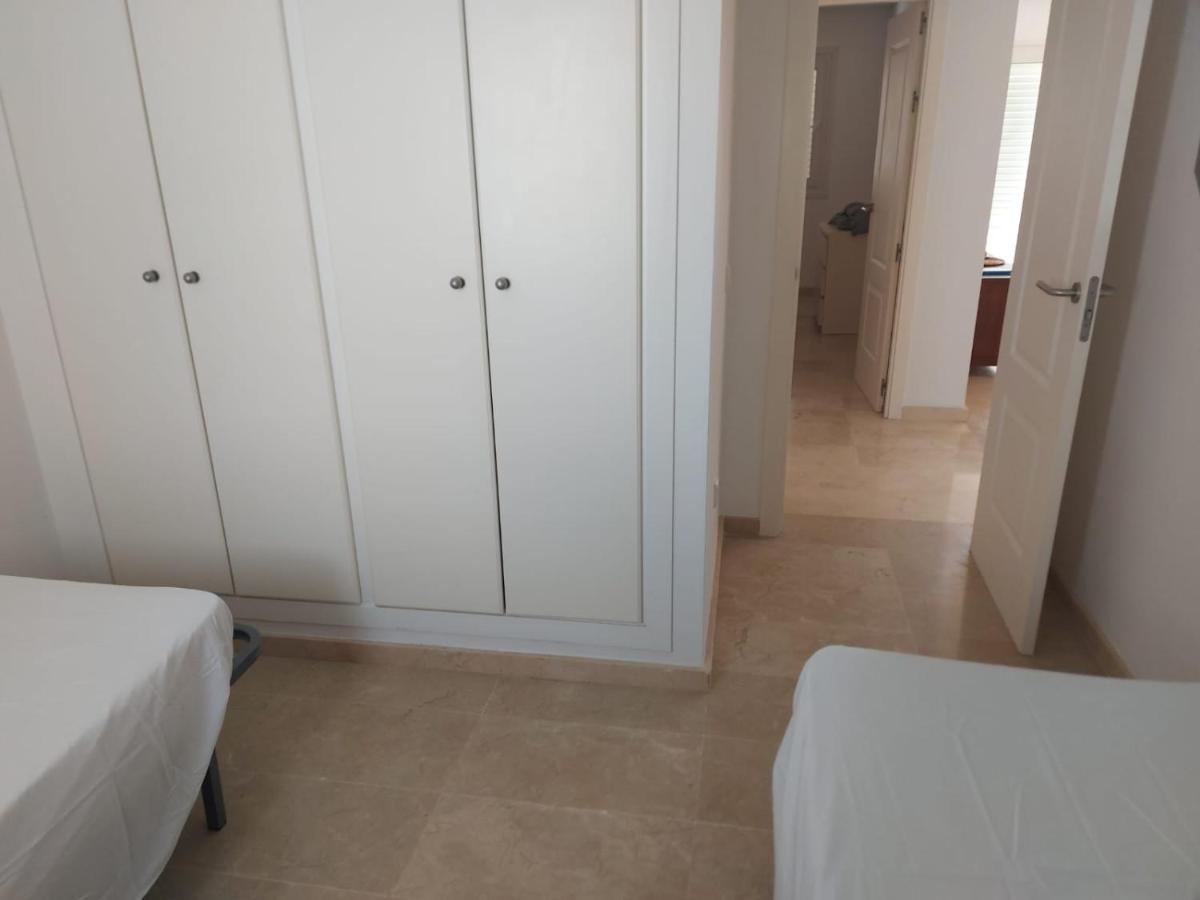 Atico En Primera Linea De Playa Faro Appartement Garrucha Buitenkant foto